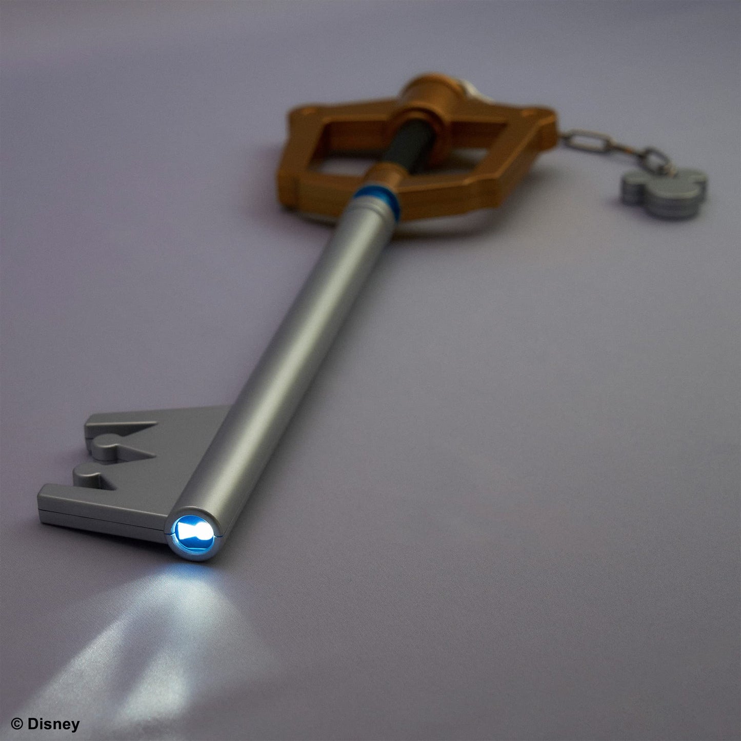 Square Enix Kingdom Hearts: Light-Up Kingdom Key Keyblade 14 Inch